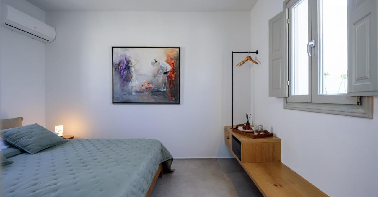 Oia Treasures Art Suites Екстериор снимка