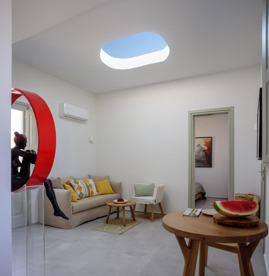 Oia Treasures Art Suites Екстериор снимка