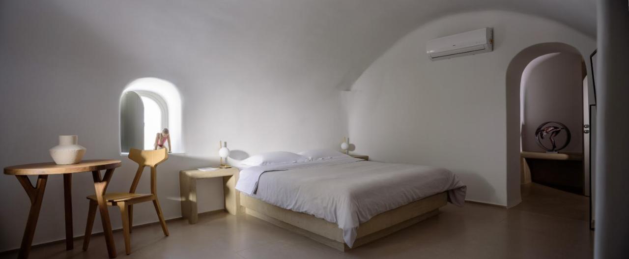 Oia Treasures Art Suites Екстериор снимка