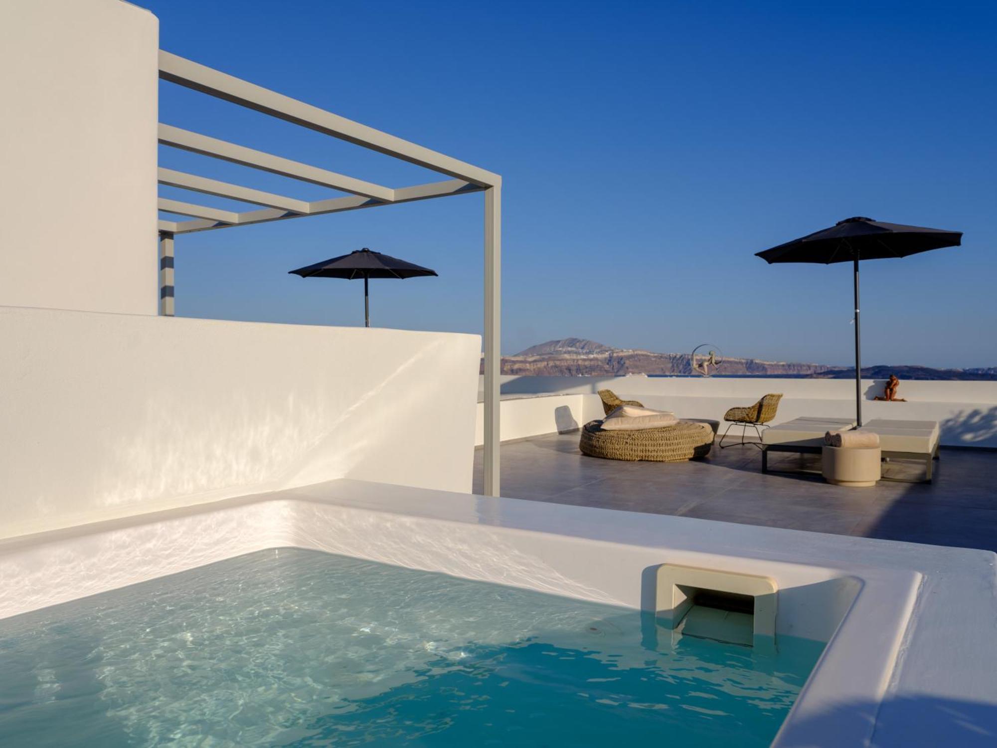 Oia Treasures Art Suites Екстериор снимка