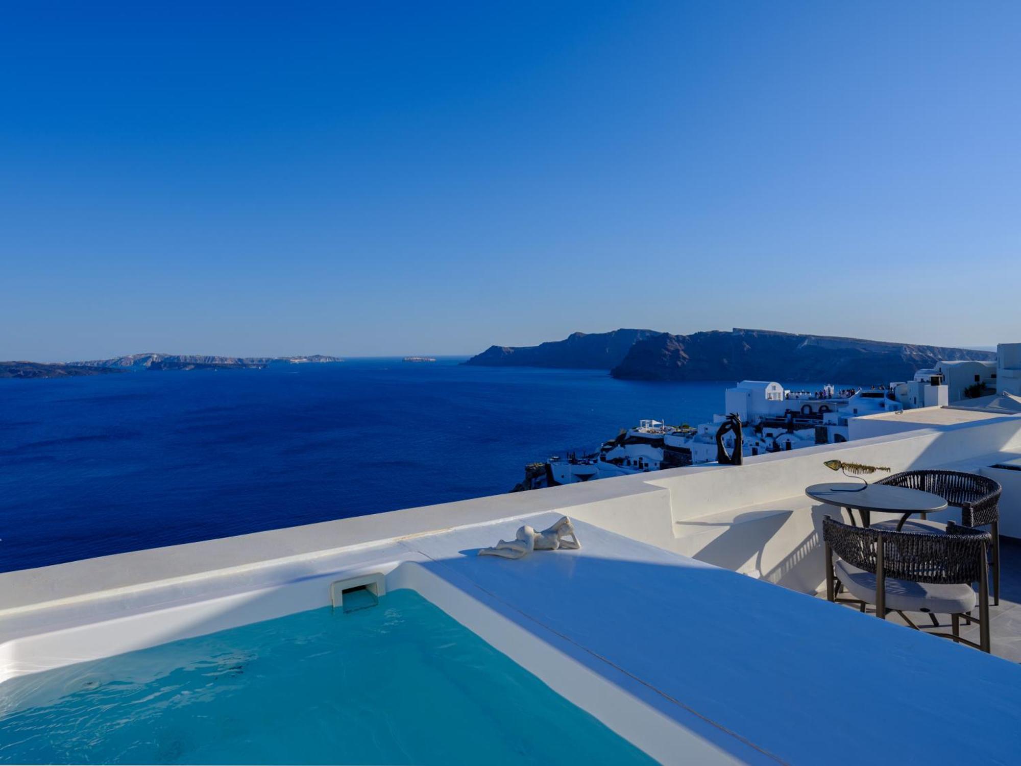 Oia Treasures Art Suites Екстериор снимка